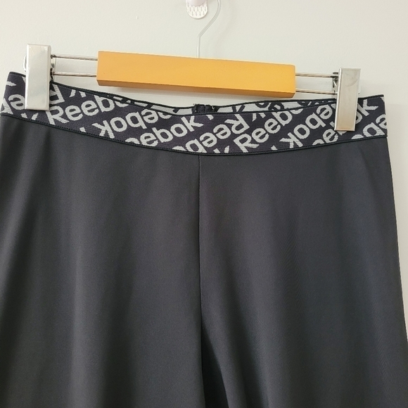 PLAYDRY Cropped Alethic CrossFit Leggings - Picture 6 of 9